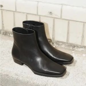 FRAME Le Maddox Leather Bootie